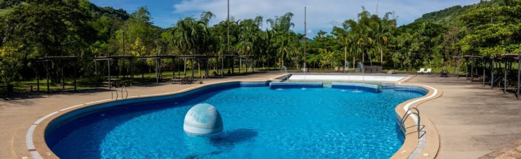 Green Canyon Leisure Farms Wave pool