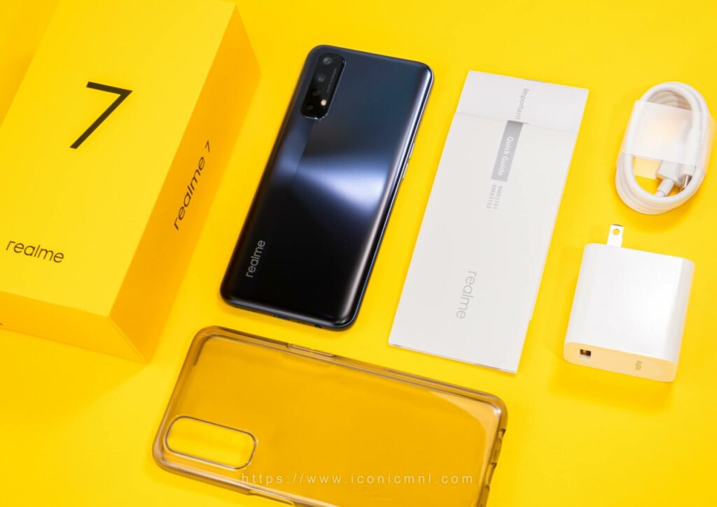 realme 7 - What’s Inside?