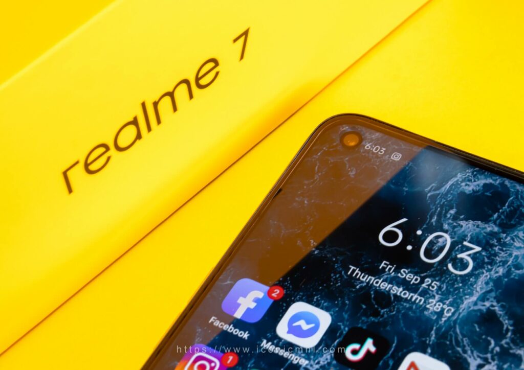 realme 7 - Selfie Camera