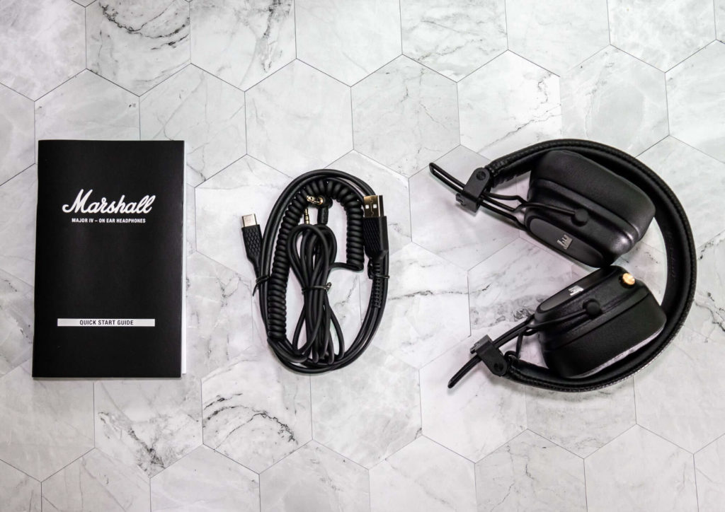 Marshall Major IV headphone - Inside the Box