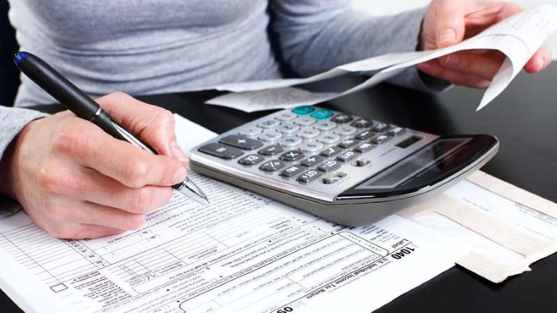 When To Hire a Tax Lawyer for Your Business