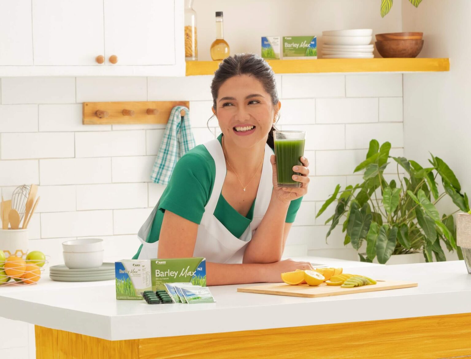 Dimples Romana enjoys the power of natural with Santé Barley Max ...