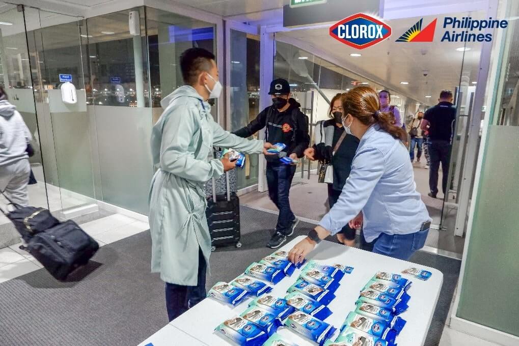 Clorox Expert Disinfecting Wipes were also given to PAL’s arriving international and domestic passengers and customers of ticket offices nationwide