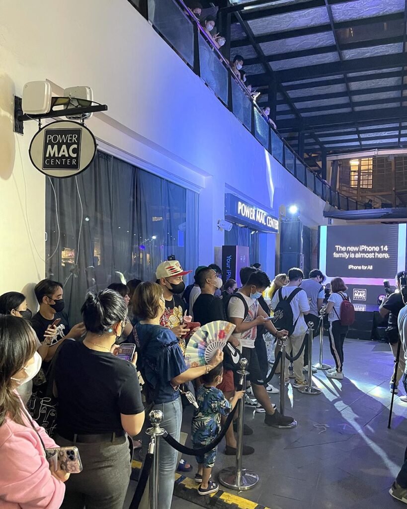 PMCmidnightlaunch x