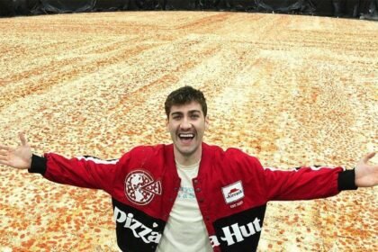 Pizza Hut Airrack break Guinness World Record for largest pizza