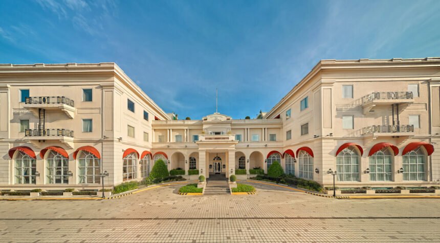 Rizal Park Hotel Facade