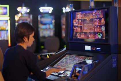 How Do Professionals Approach the Gambling Addiction Healing Path scaled