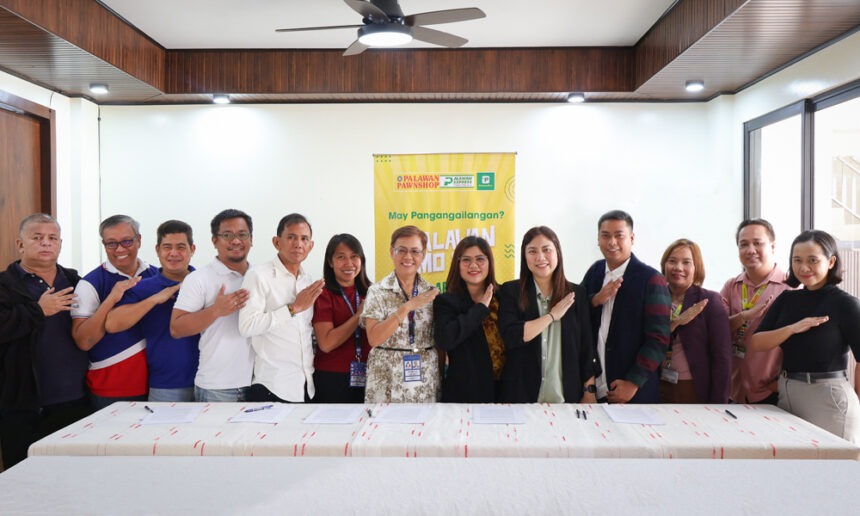 DOLE MIMAROPA and Palawan Group of Companies A Partnership Empowering Unbanked Beneficiaries in the Region