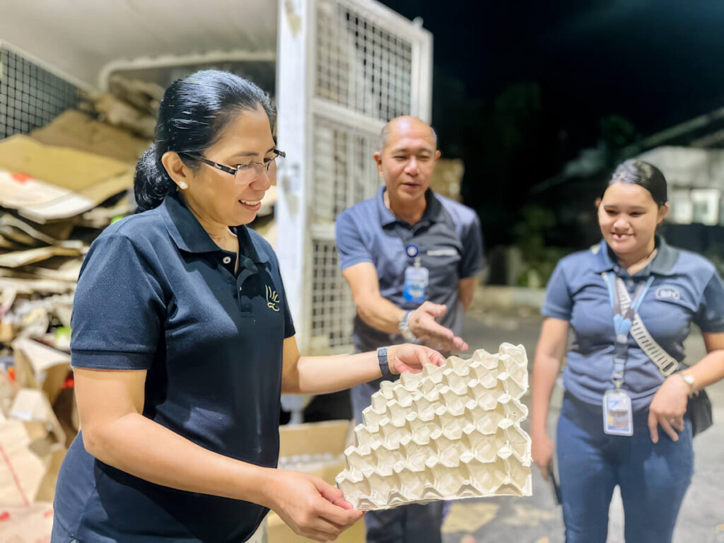 GM Maxi holds one of the byproducts of Batangas Paper Corp