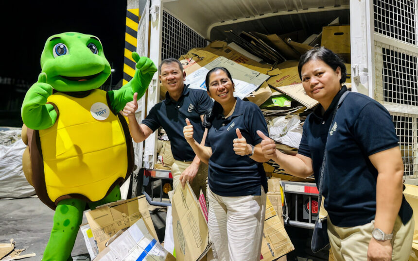 Pico Team turns over metric tons of used papers and cardboard