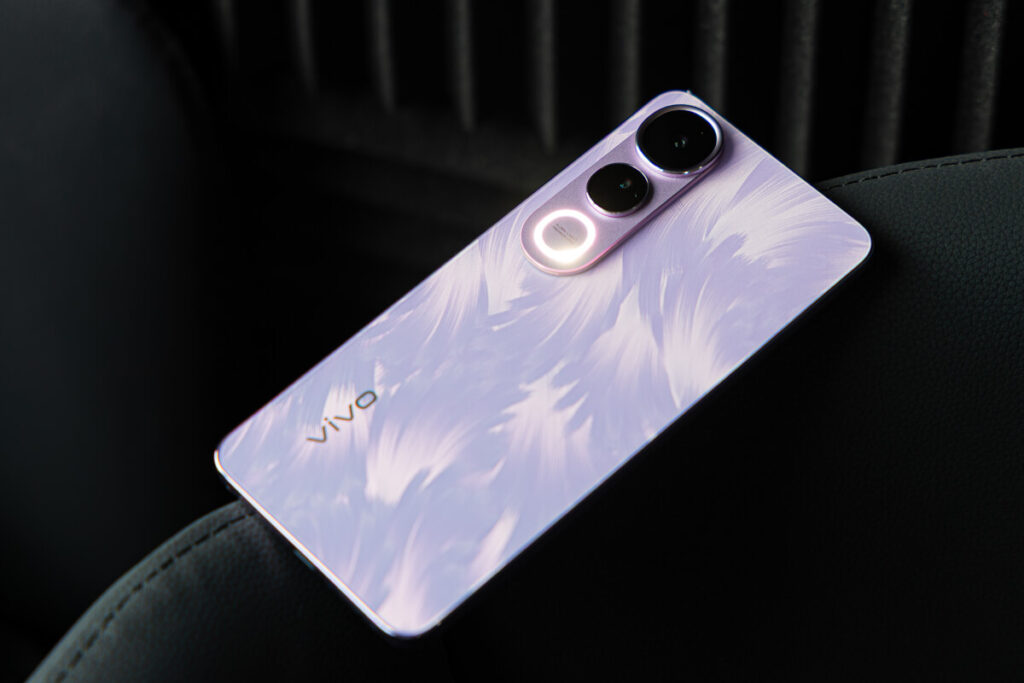 vivo V50 Lite