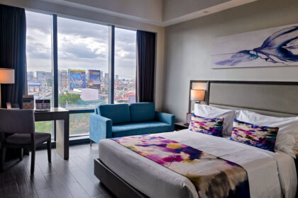 Savoy Hotel Manila Premier Room