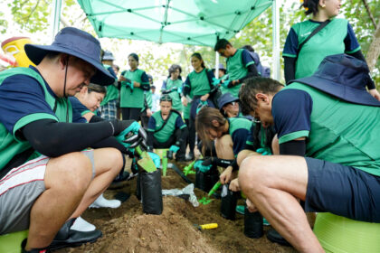 Manulife Philippines Broadens Partnership with Haribon Foundation to Plant Mangrove Trees in Quezon Province