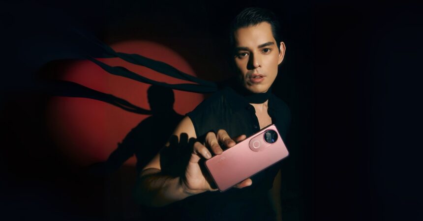 Mond Gutierrez pushes creative boundaries with vivo V50’s Multifocal Portrait Mode