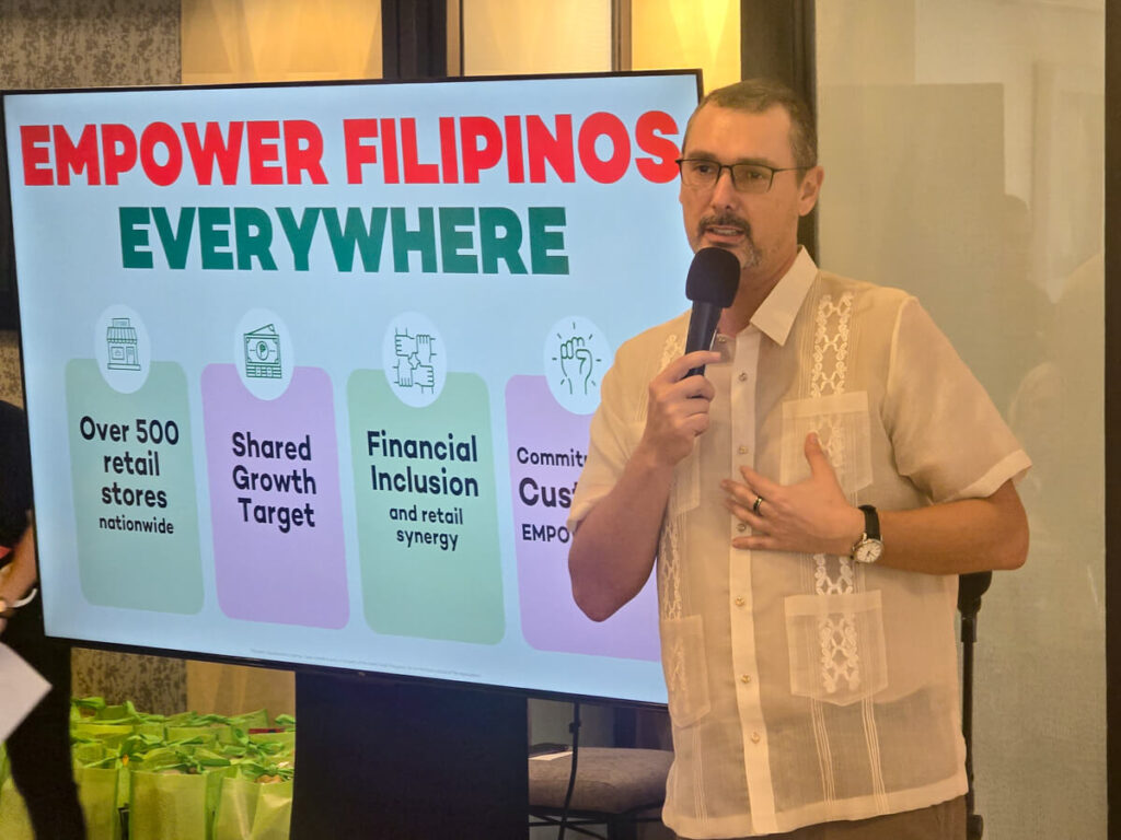 Home Credit and Puregold Launch the Aling Puring Credit Card