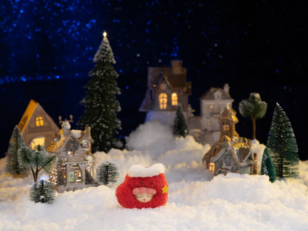 7-Eleven Brings the Holiday Charm with the City Cafe Christmas Blind Cups