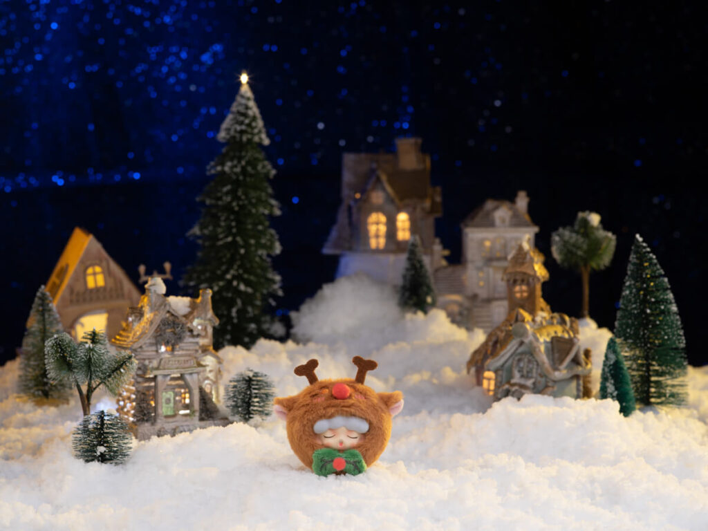 7-Eleven Brings the Holiday Charm with the City Cafe Christmas Blind Cups