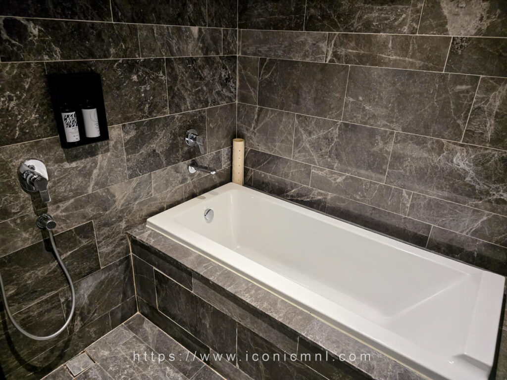 IM Hotel - 1-Bedroom Executive Suite