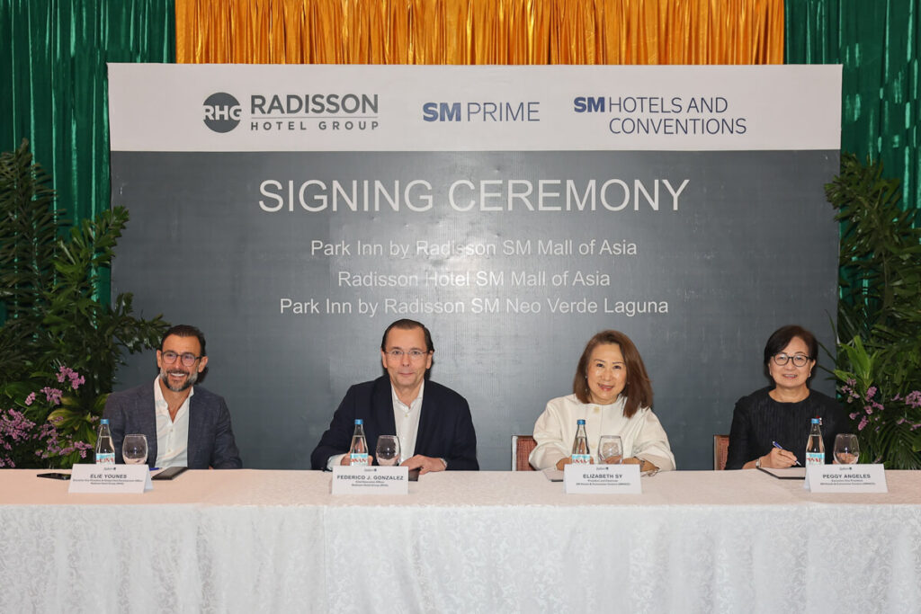 Radisson Hotel Group signs three strategic hotels in the Philippines