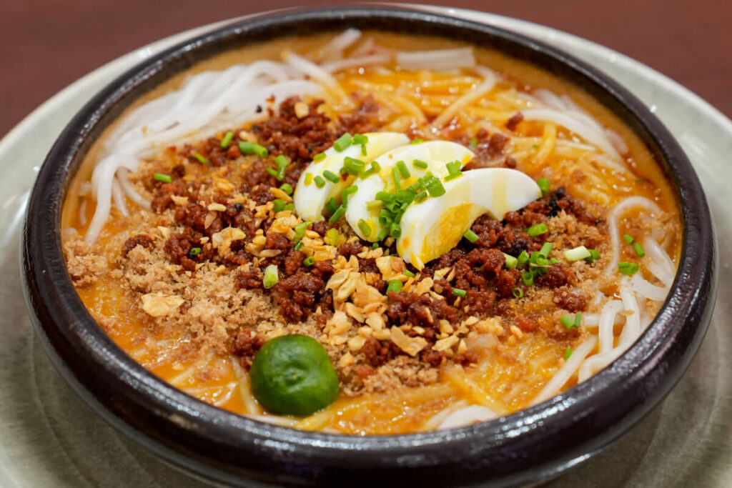 Razon’s of Guagua - Pancit Luglug