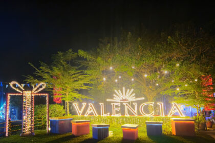 Vista Manors Unwraps Christmas Celebrations in a Nationwide Lighting Ceremony - Valencia Marker
