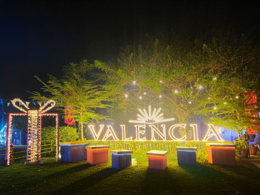 Vista Manors Unwraps Christmas Celebrations in a Nationwide Lighting Ceremony - Valencia Marker