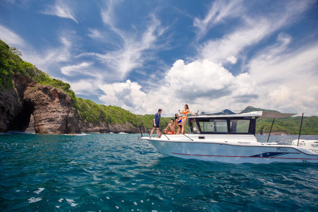 Pico de Loro Cove - Cove Tour