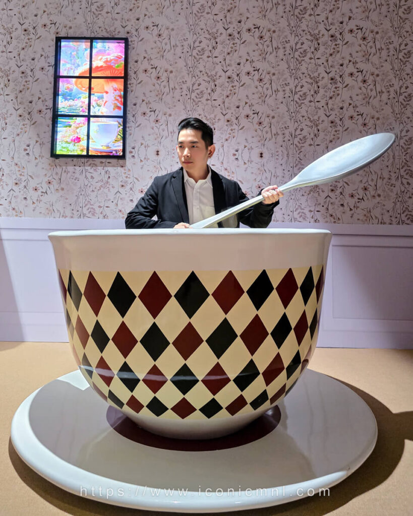 Alice Saves Wonderland Immersive Experience in Manila