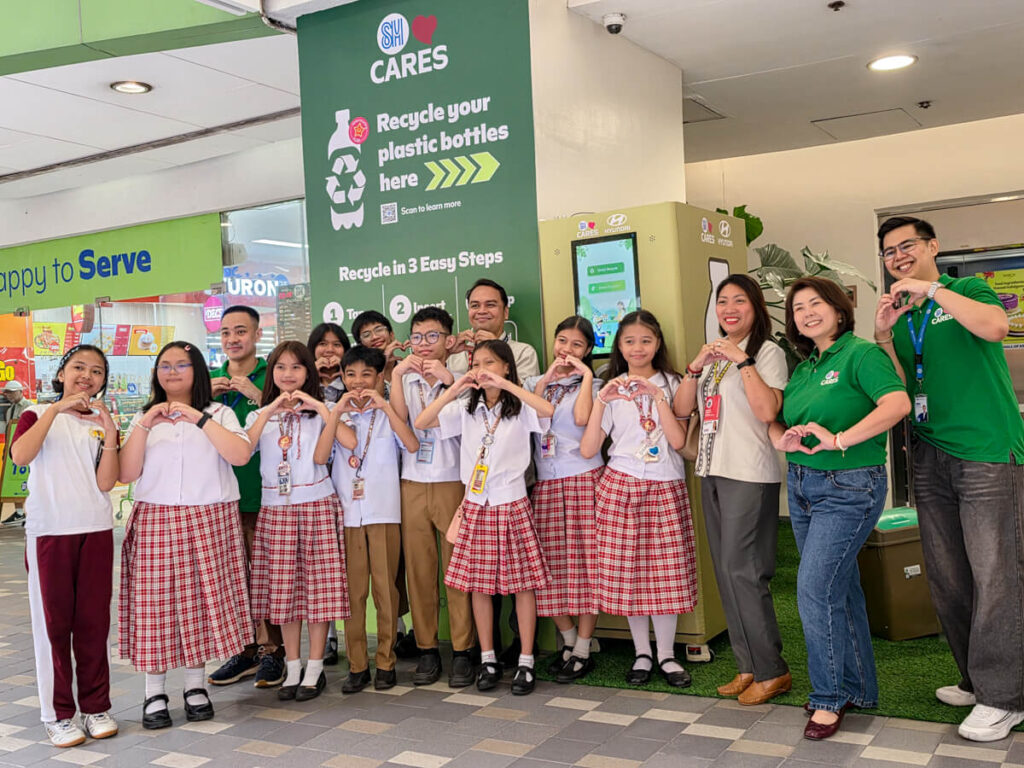 SM Supermalls Introduces Green Recycling Machine