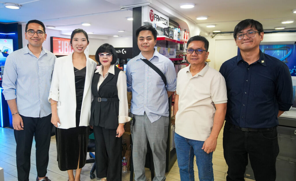 TCL Brings Its Signature Innovation to Your Desktop in Partnership with Circuit Base