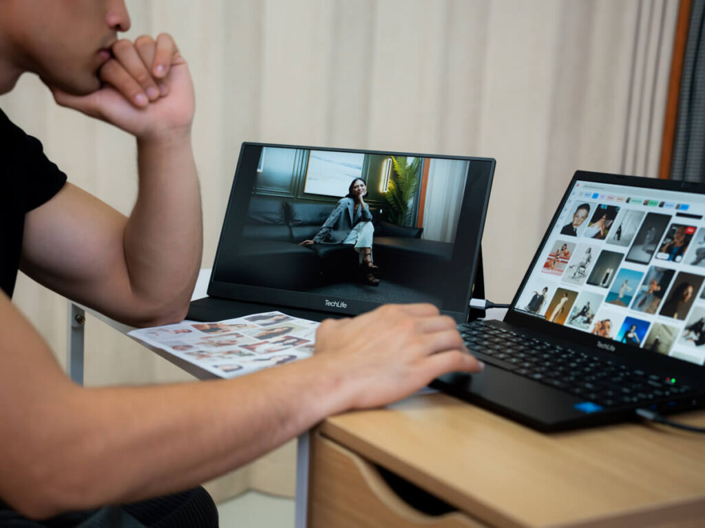 TechLife 15.6 inch Portable Monitor