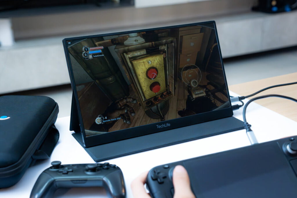 TechLife 15.6 inch Portable Monitor