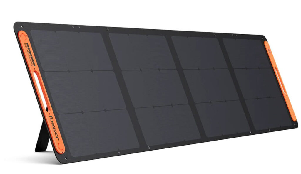 Jackery SolarSaga 200W