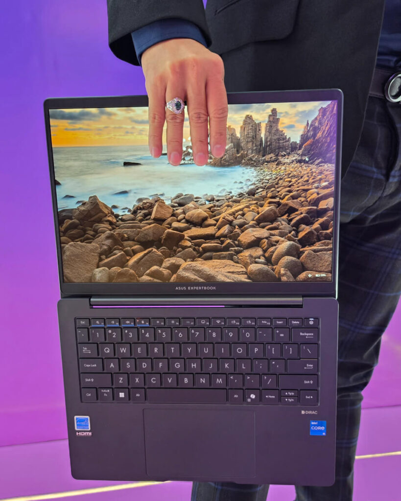 ASUS ExpertBook Ultra Launches as ASUS New AI Business Flagship