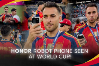 HONOR Robot Phone Makes Surprise Appearance During Spain's World Cup Celebration