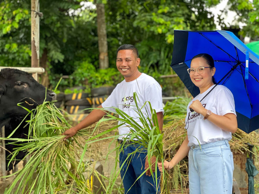 Lasang Lokal Proudly Pico Batangas Journey - Chef Marlon and Mel try feeding the cows