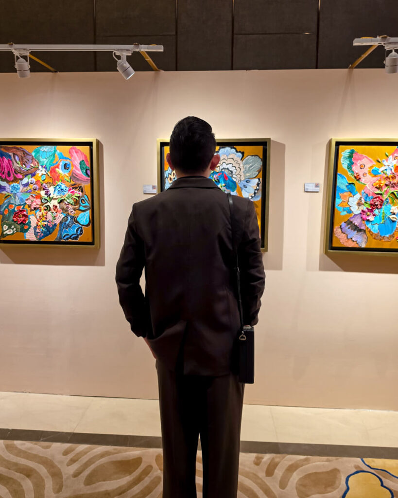 Ycoy Sitchon Unveils Heliora Art Exhibit at Solaire North