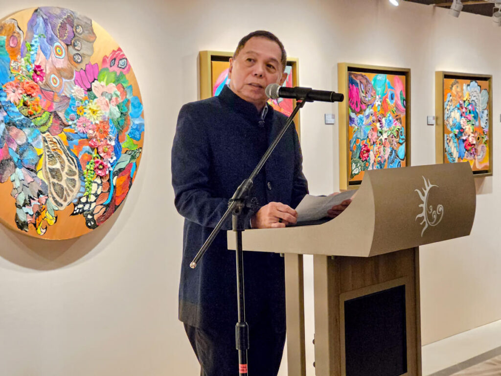Ycoy Sitchon Unveils Heliora Art Exhibit at Solaire North